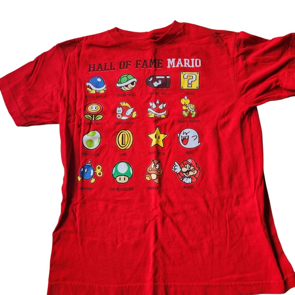 Boys Hall Of Fame Mario Brothers T-Shirt Size Large
